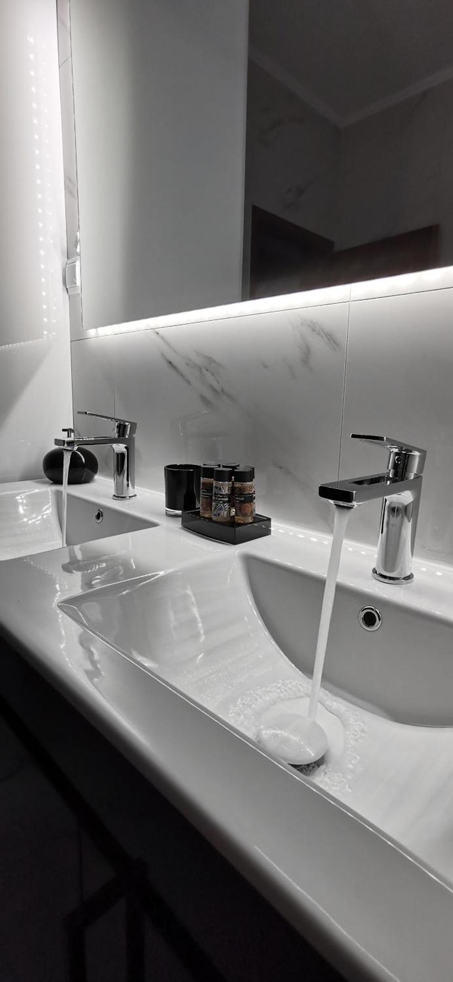 W Pearl Suite Néa Péramos Exteriör bild